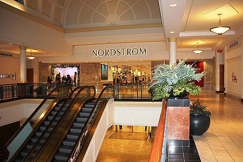 File:King of Prussia Mall second floor between Lord and Taylor and  Nordstrom at Christmas.jpg - Wikimedia Commons