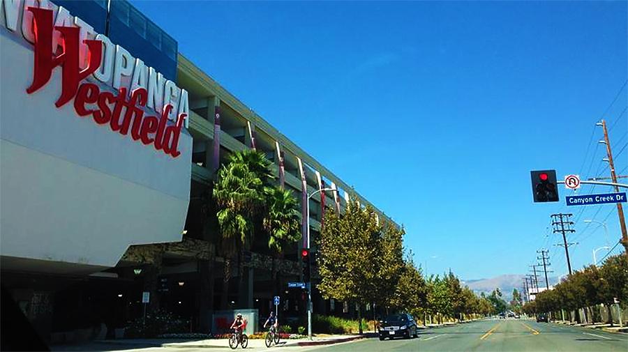 Westfield Topanga Mall, Canoga Park, CA