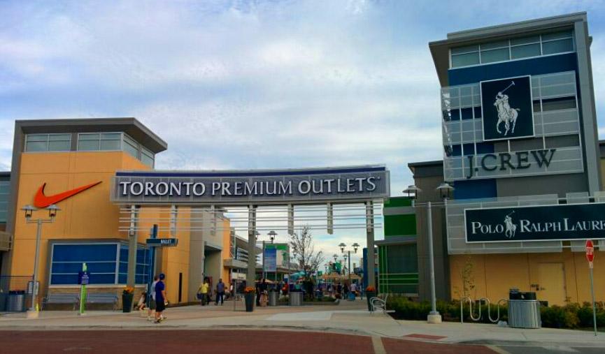OUTLET SHOPPING IN CANADA: Toronto Premium Outlet Mall 