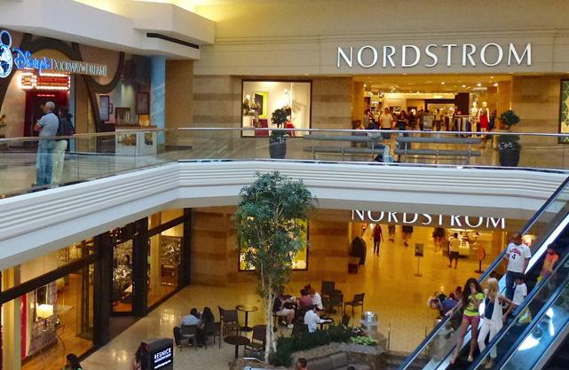 Store Directory for Woodfield Mall - A Shopping Center In