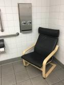 Photo de Pittsburgh Ikea Family Restroom  - Nursing Rooms Locator